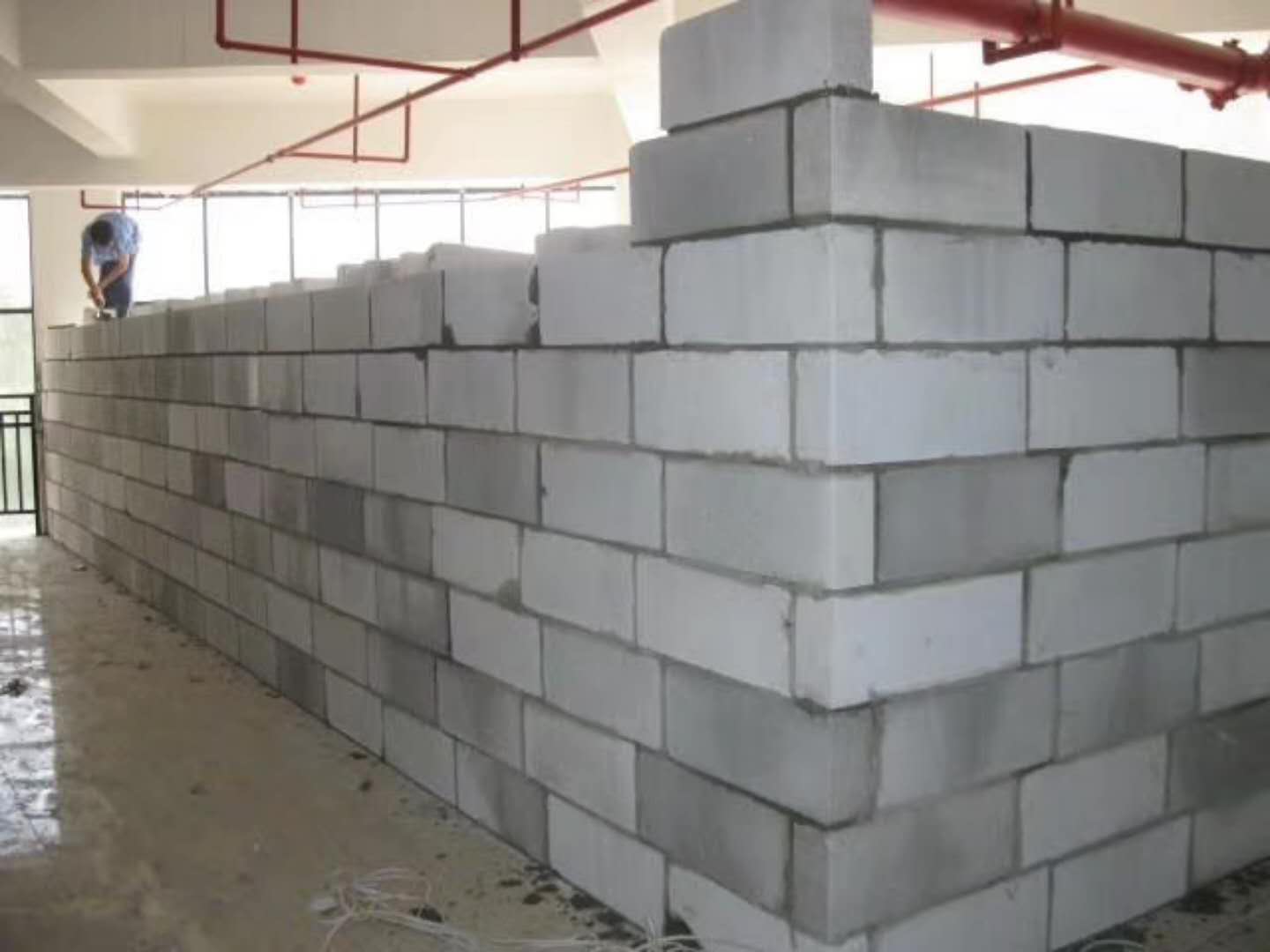 石棉蒸压加气混凝土砌块承重墙静力和抗震性能的研究